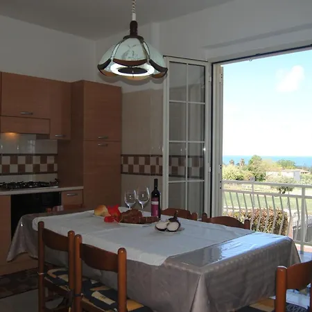 Caterina Apartment Tropea